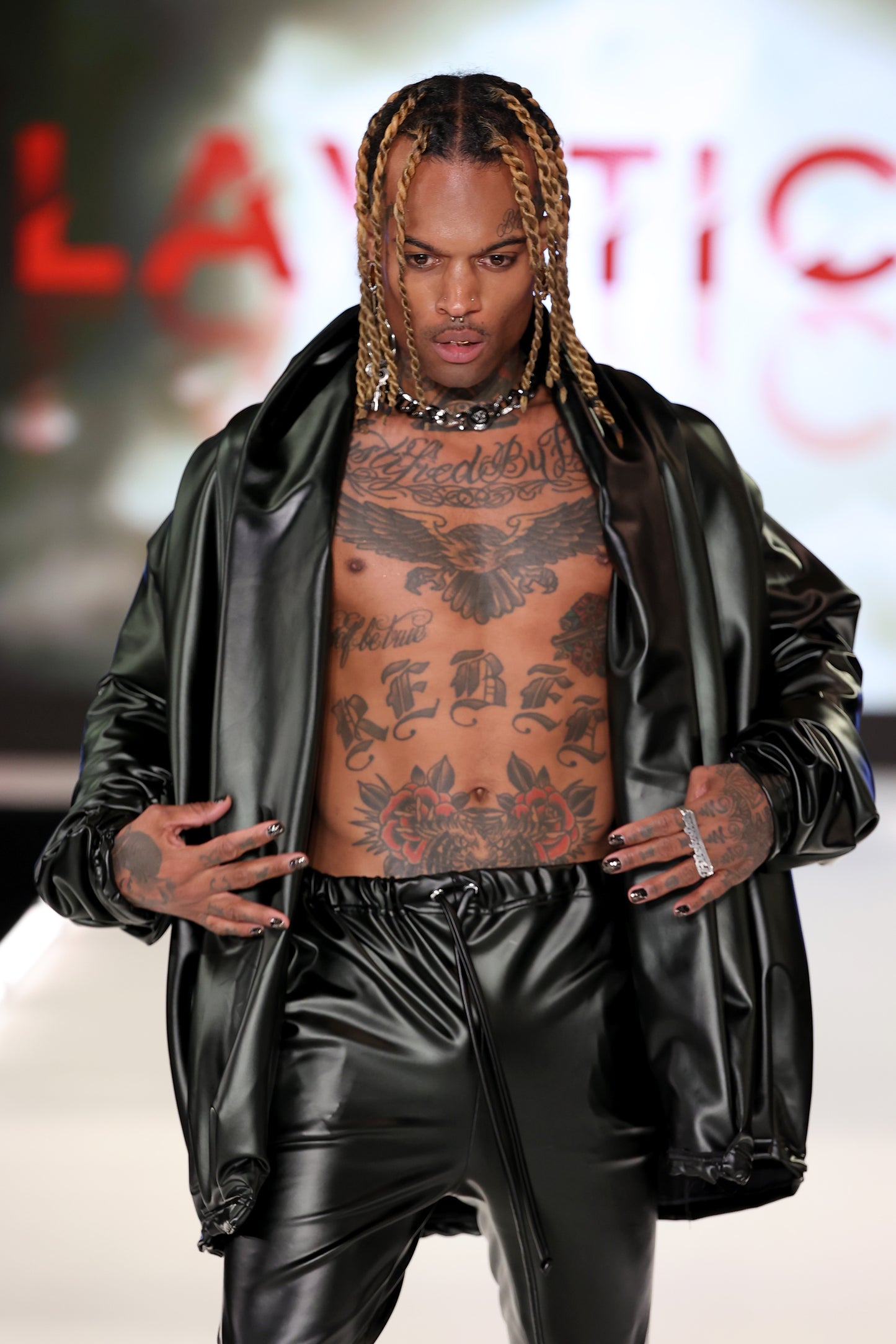 LAVITICUS LEATHER SUIT